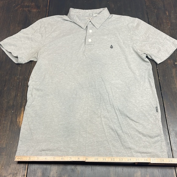 Volcom 3 button Polo men’s medium Heather gray - Picture 6 of 7